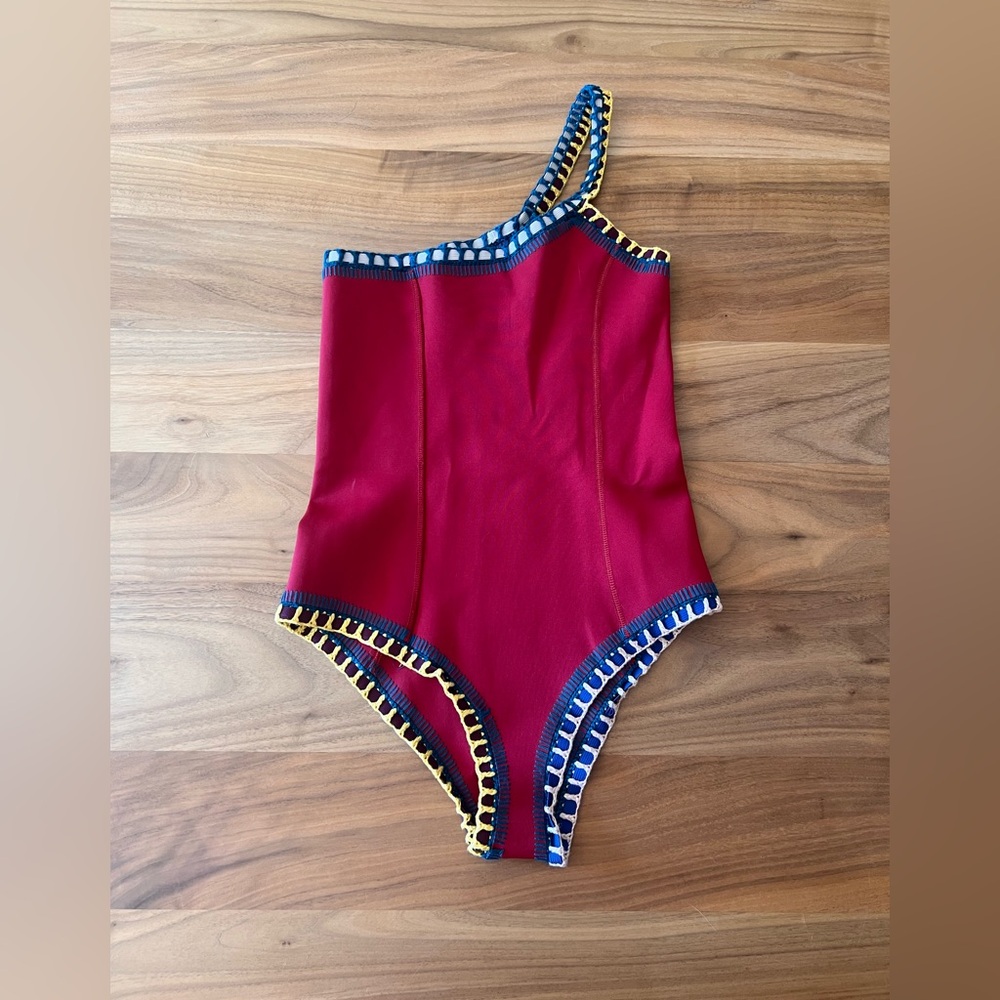 KIINI One Shoulder Bathing Suit